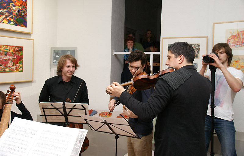«The Pocket Symphony»