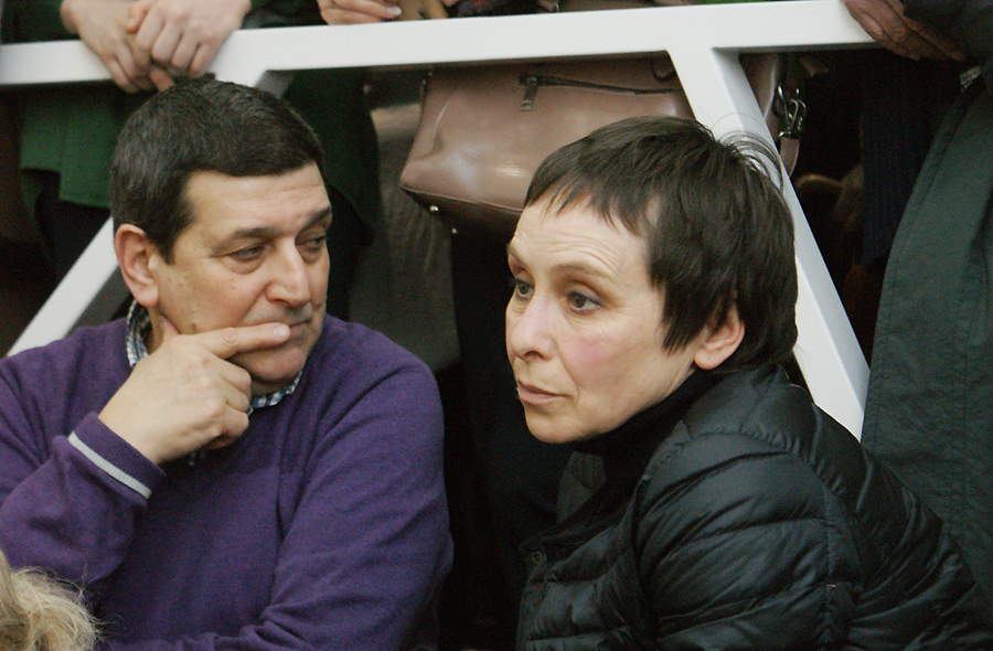 Роберт Лотош, Юлия Линцбах