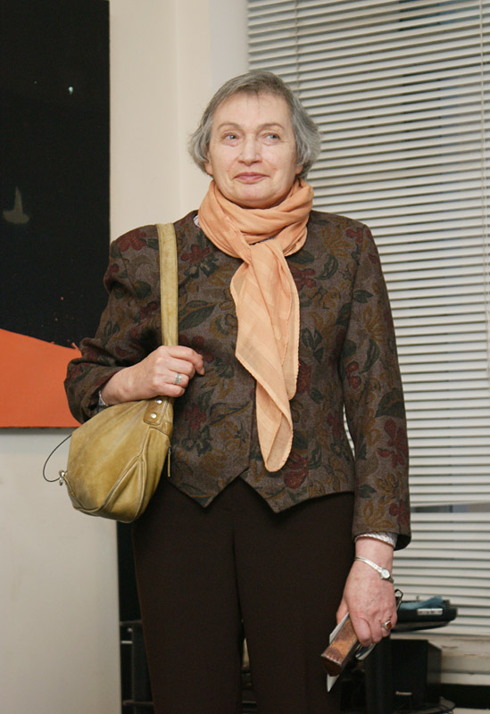 Изабелла Белят