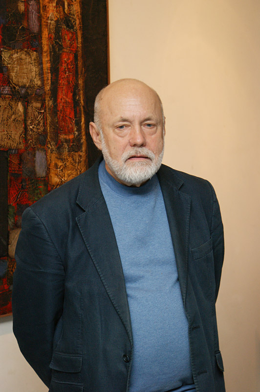 Анатолий Васильев