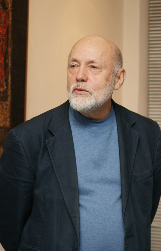 Анатолий Васильев