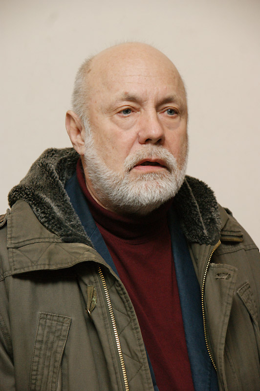 Анатолий Васильев