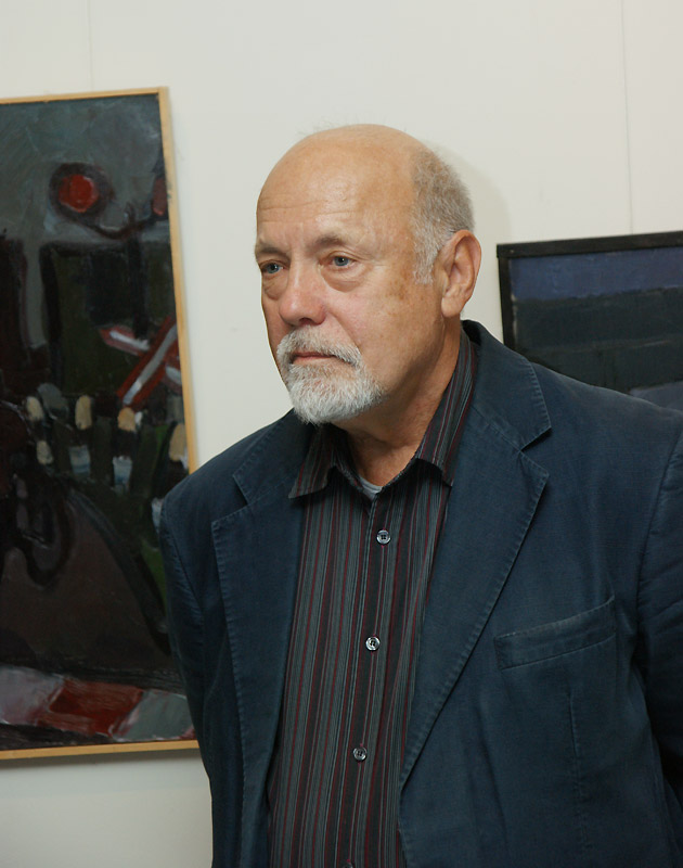 Анатолий Васильев