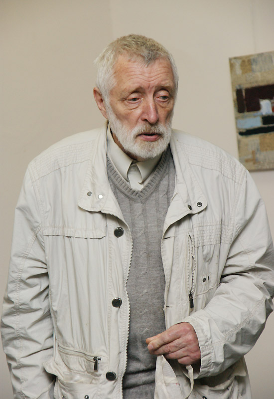 Михаил Иванов