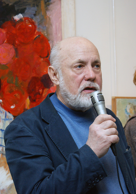 Анатолий Васильев