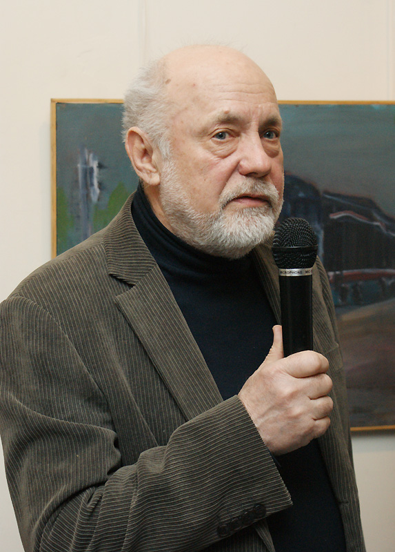 Анатолий Васильев