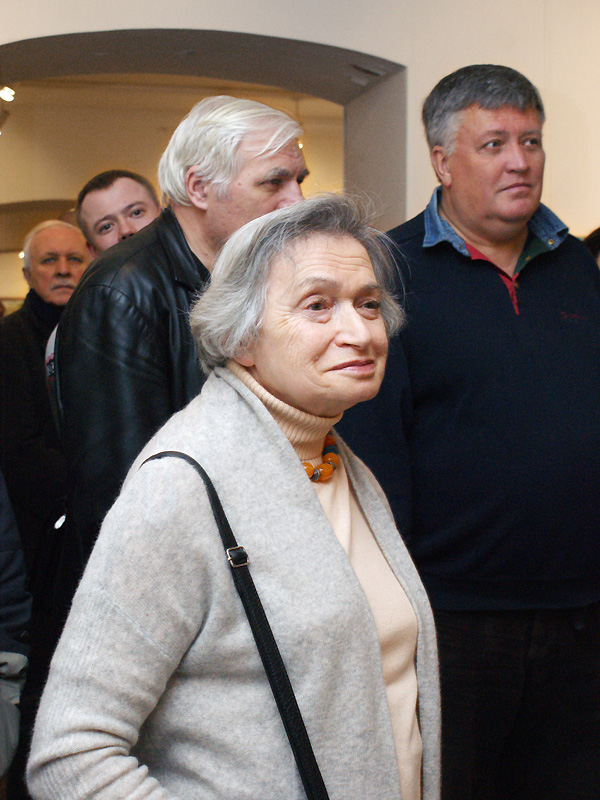 Изабелла Белят