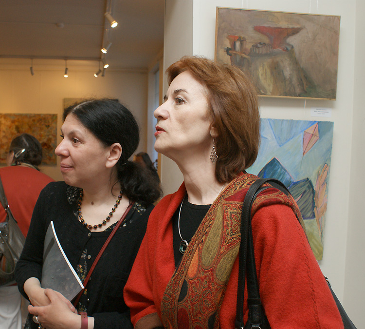Екатерина Посецельская, Елена Петрова