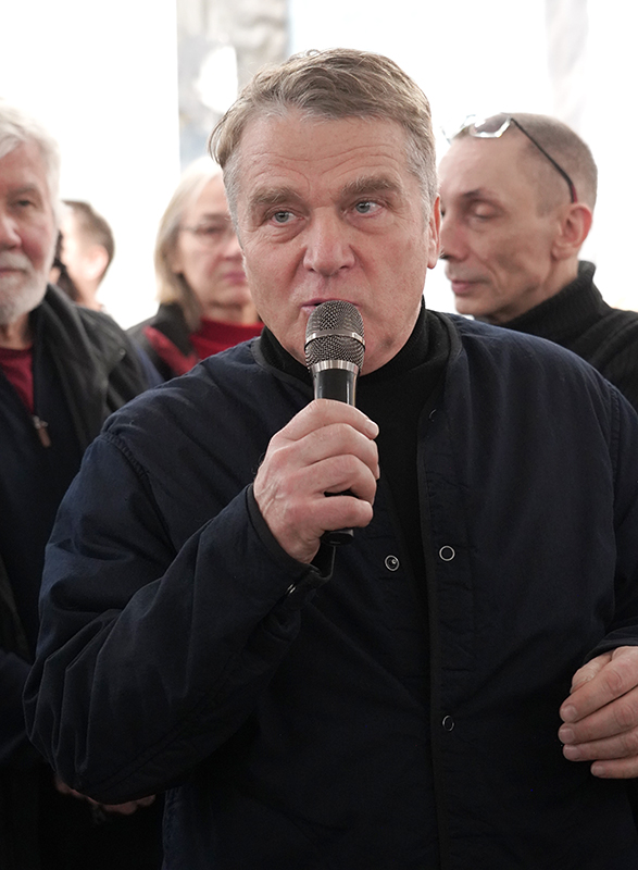 Владимир Васильев