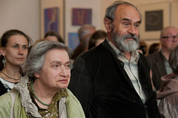 Изабелла Белят, Николай Благодатов