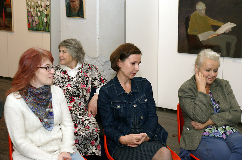 Анна Иконникова, Людмила Есакова, Юлия Сопина