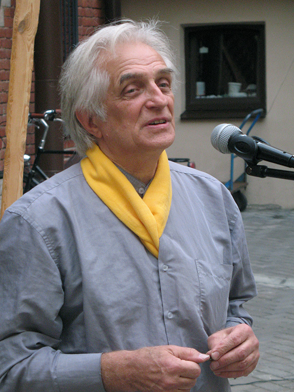 Владимир Загоров