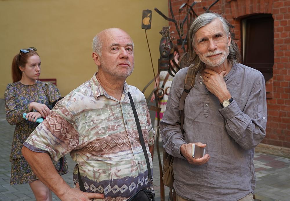 Виталий Домничев, Александр Веселов