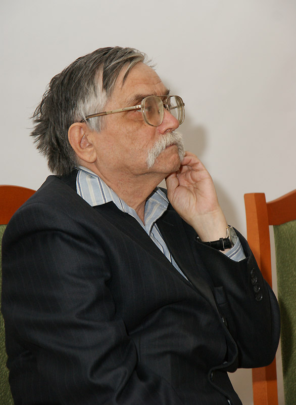 Сергей Стратановский