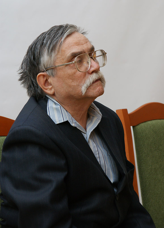 Сергей Стратановский