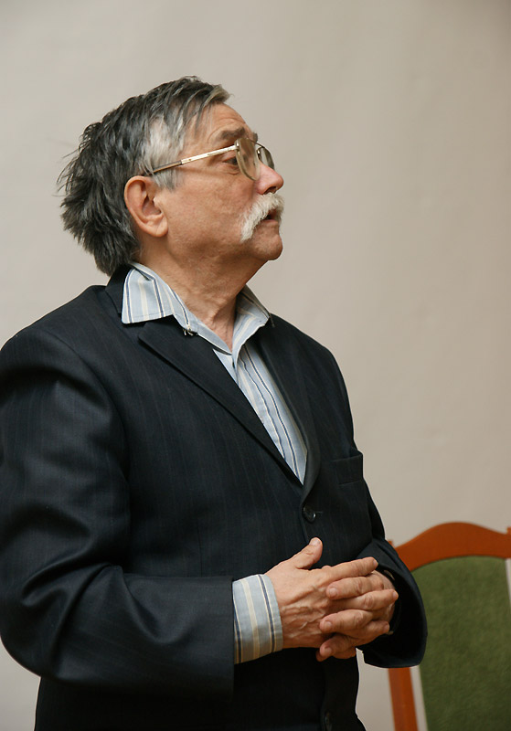 Сергей Стратановский