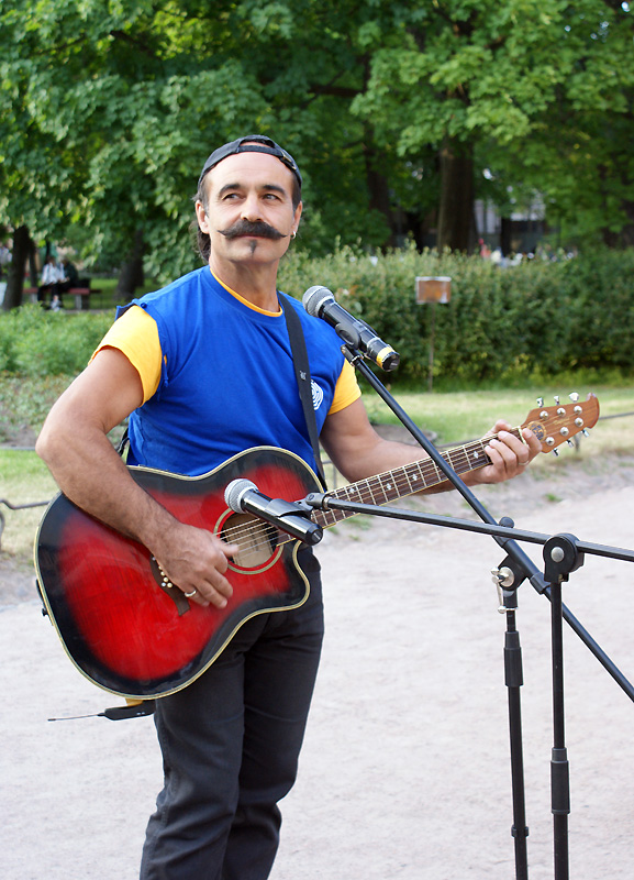 Михаил Новицкий