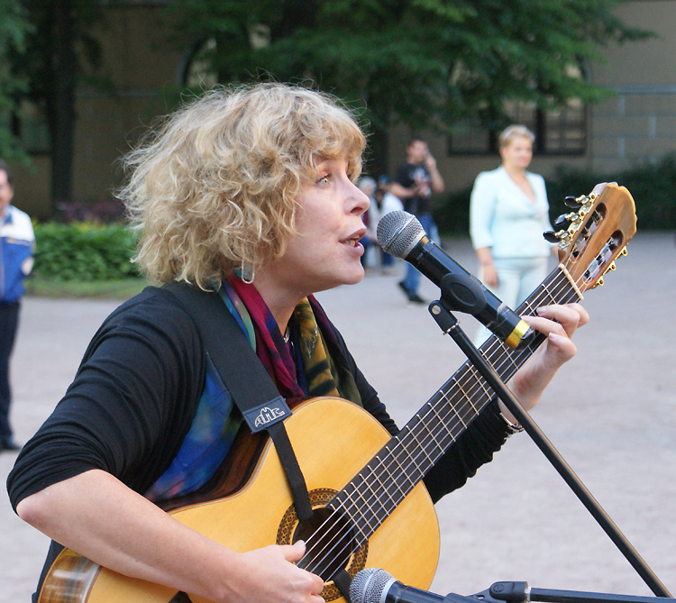 Нателла Болтянская