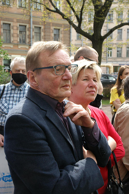 Владимир Костюшев