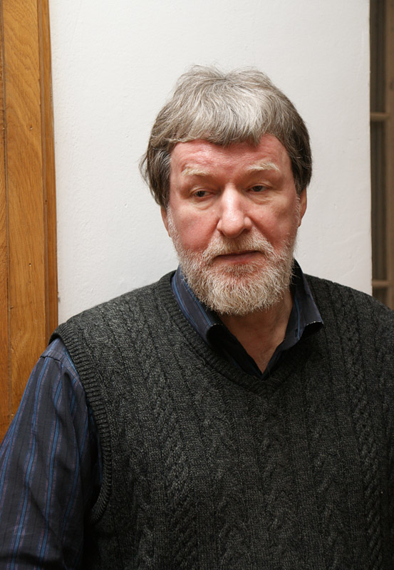 Геннадий Комаров