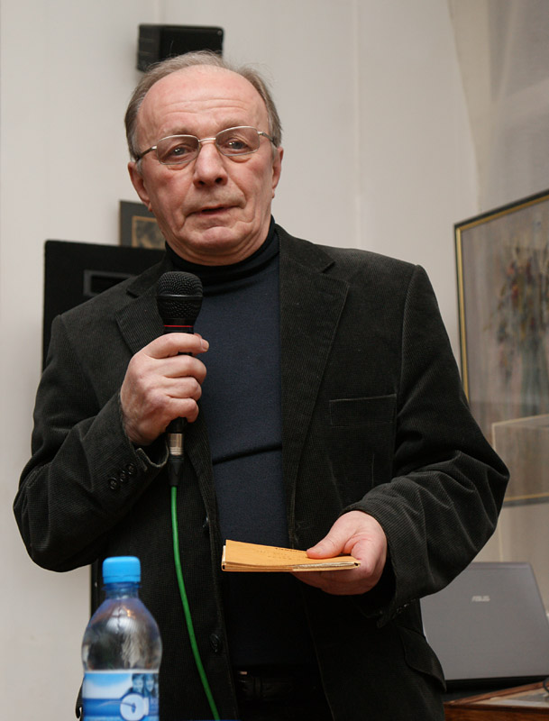 Андрей Арьев