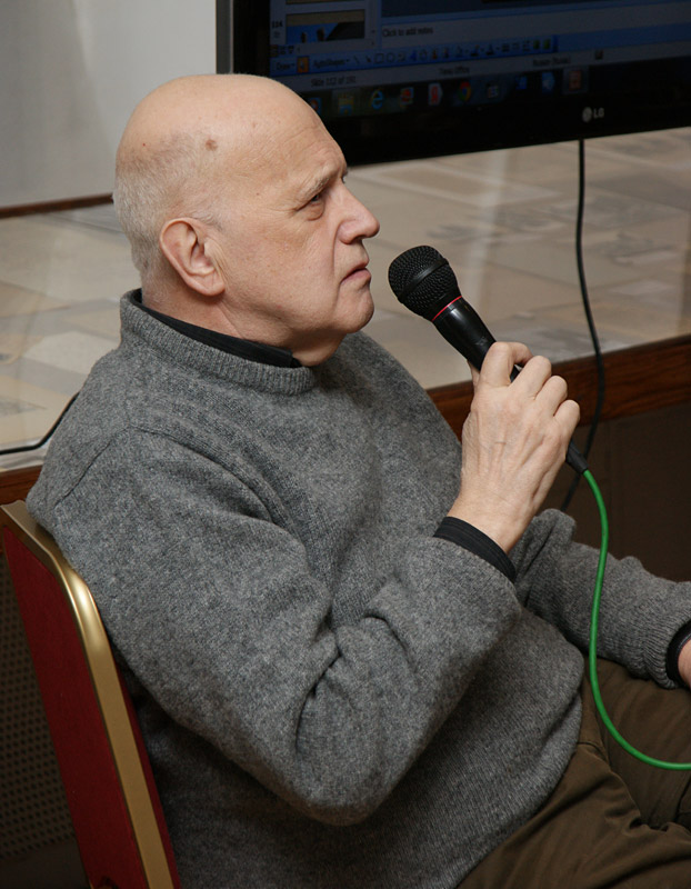 Константин Азадовский