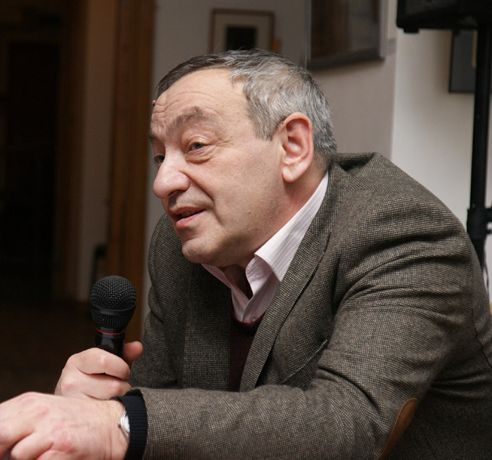 Александр Даниэль