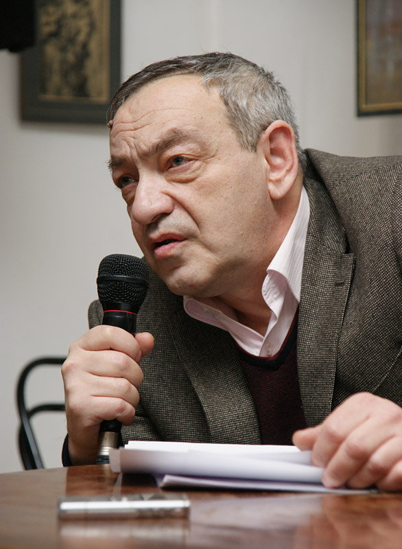 Александр Даниэль