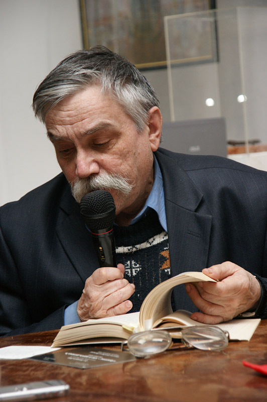 Сергей Стратановский