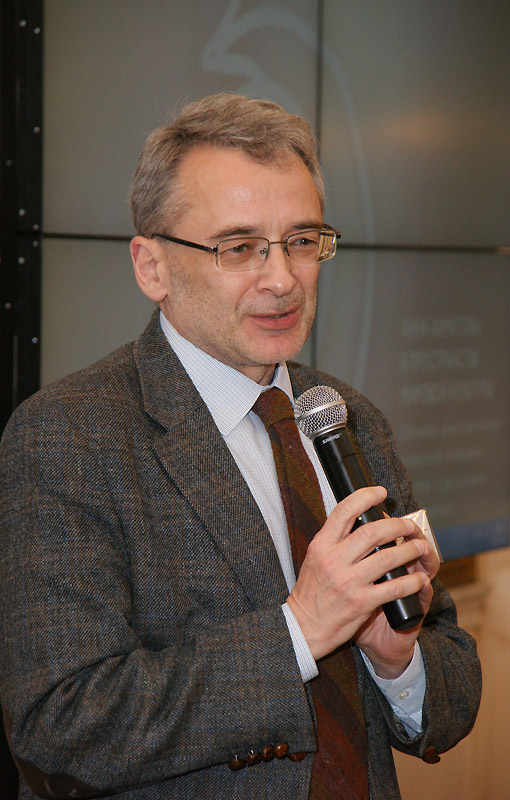 Адам Поморски