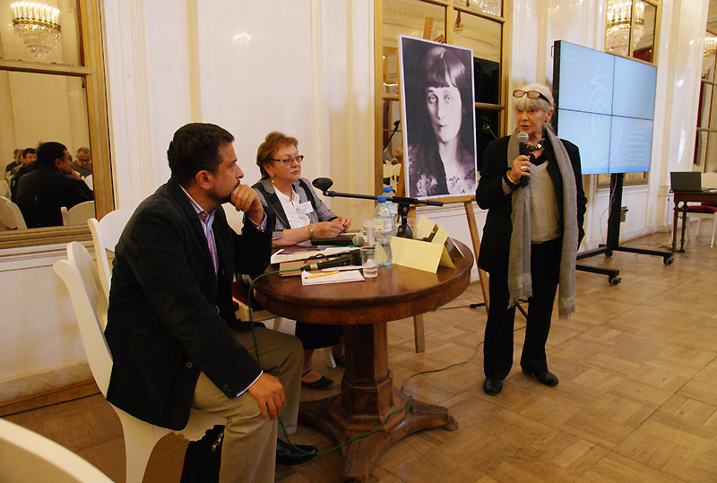 Александр Архангельский, Нина Ивановна Попова, Эра Коробова