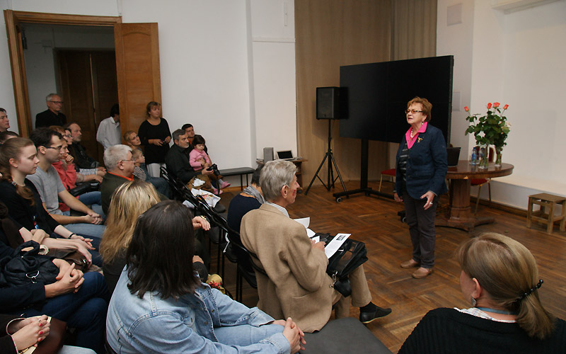 Нина Ивановна Попова