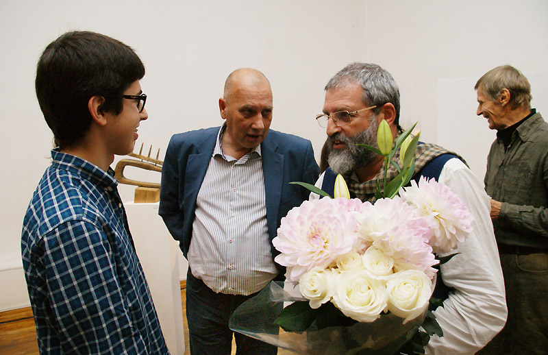 Эмиль Капелюш, Валерий Вальран