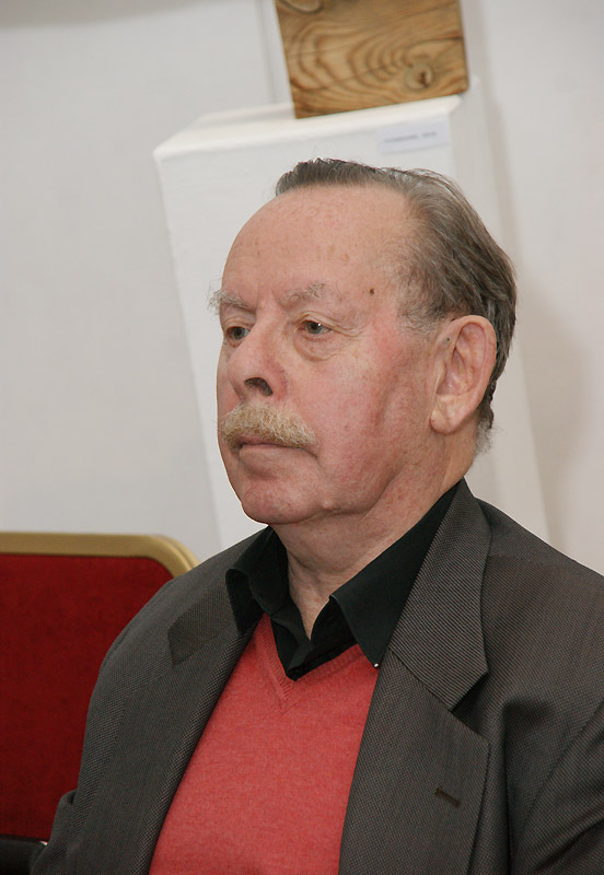 Яков Гордин