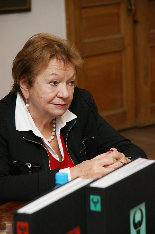 Нина Ивановна Попова