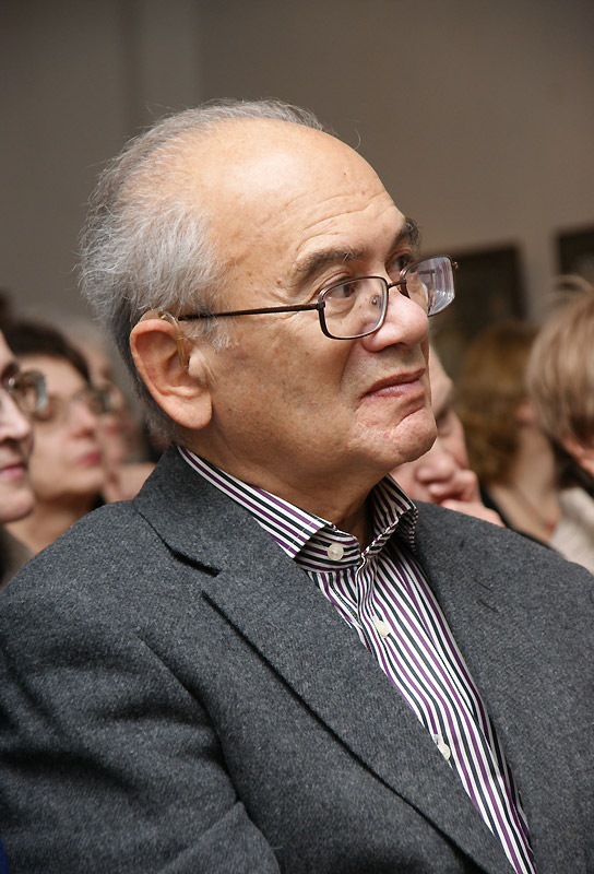 Александр Кушнер
