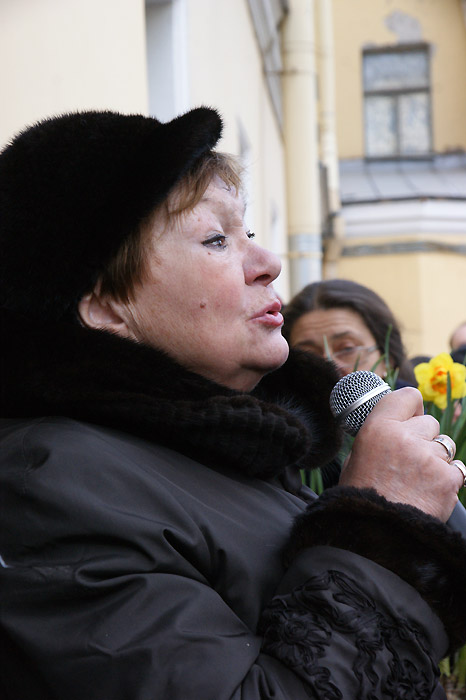 Нина Ивановна Попова