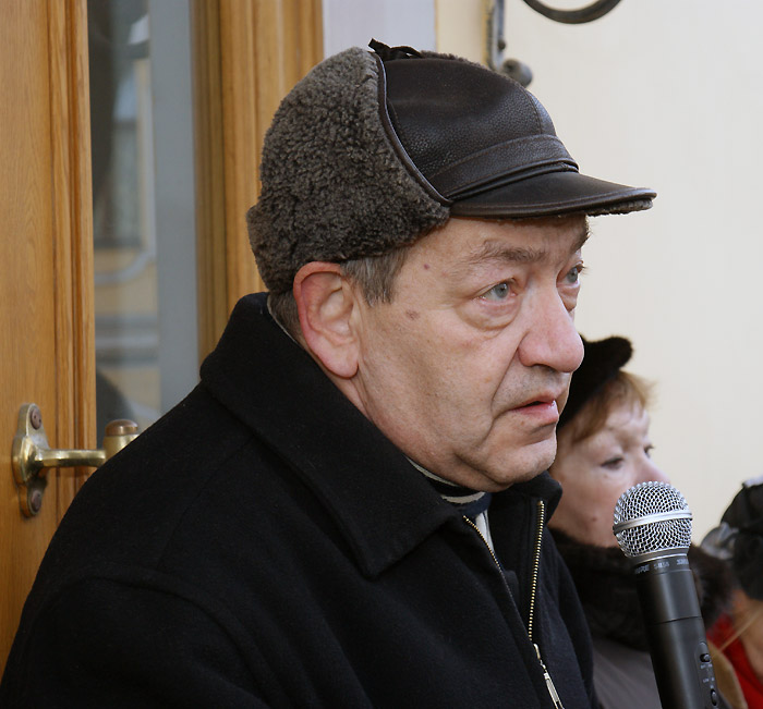 Александр Даниэль