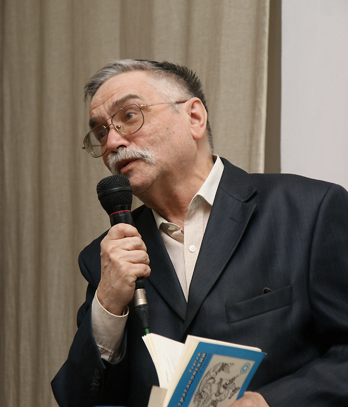 Сергей Стратановский