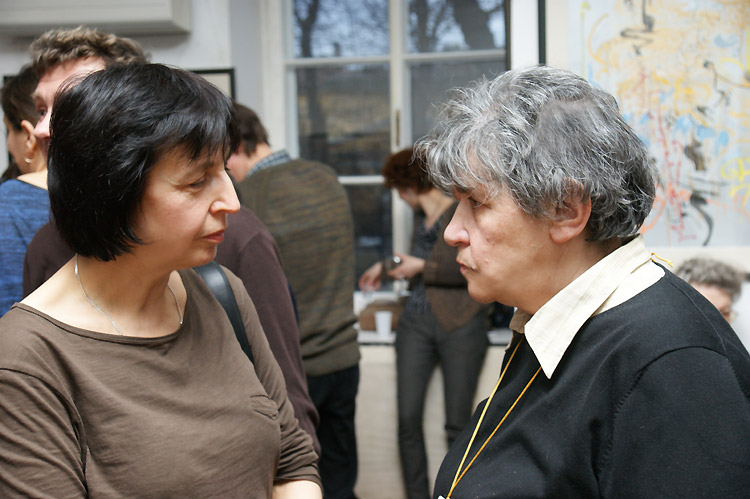 Ксения Глотова, Исанна Лурье