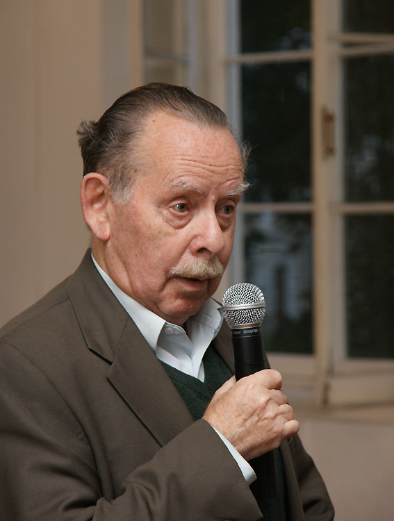 Яков Гордин