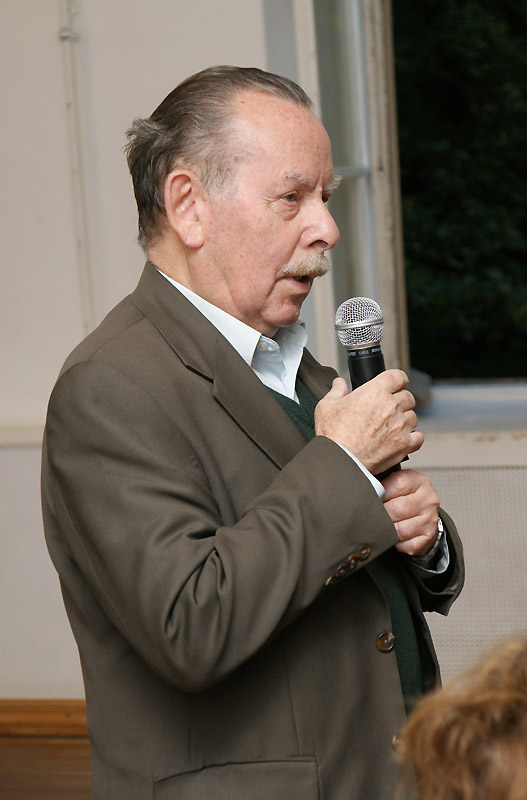 Яков Гордин
