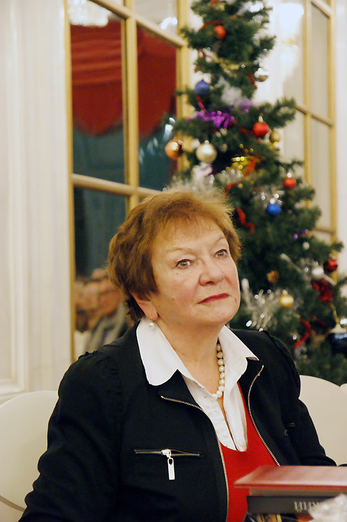 Нина Ивановна Попова
