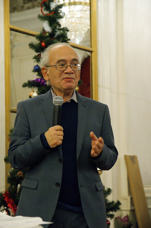 Александр Кушнер