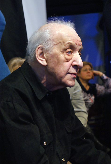 Лев Сморгон