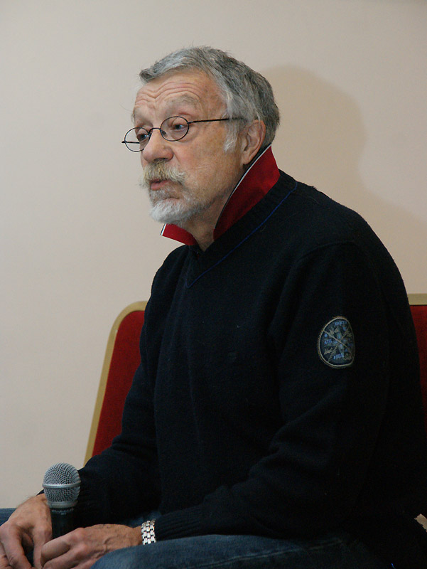 Юрий Рост