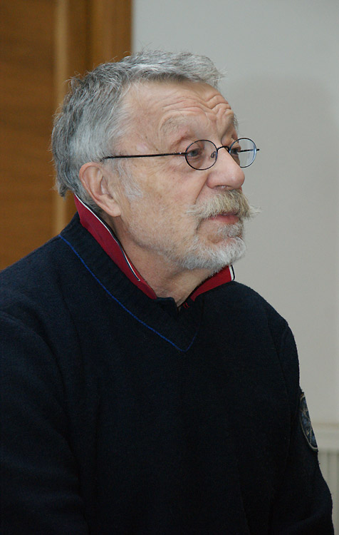 Юрий Рост