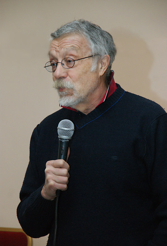 Юрий Рост