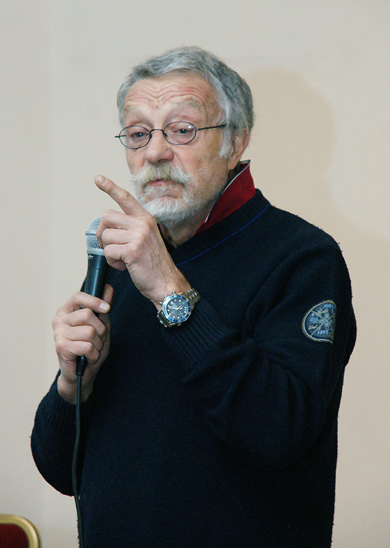Юрий Рост