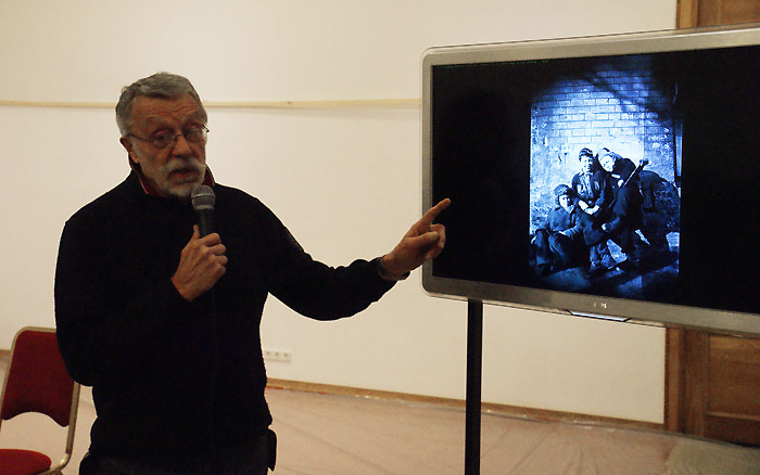 Юрий Рост